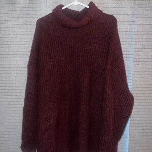 Old Navy Women's turtleneck Burgundy Sweater